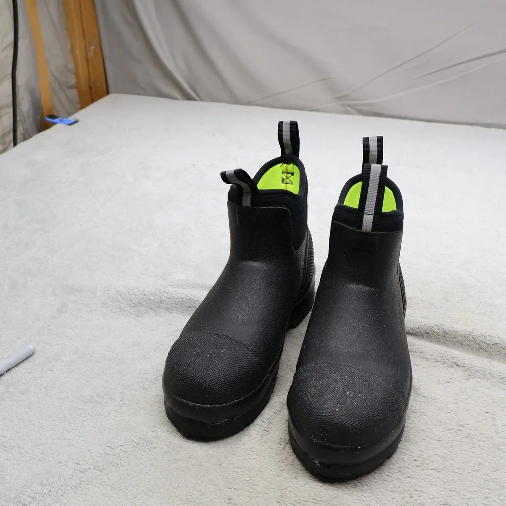 Muck Unisex M5 W6 Work Boots Black Chore Classic Chelsea Waterproof 010021